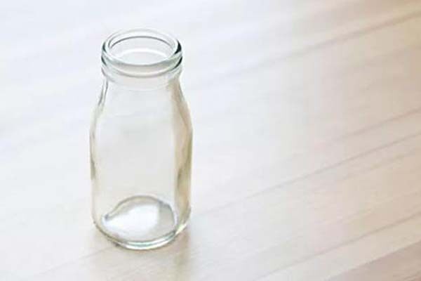 药用玻璃瓶定制品在药用行业的应用优势 