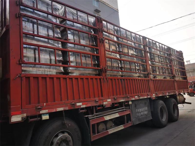 玻璃瓶生产厂家发货案例